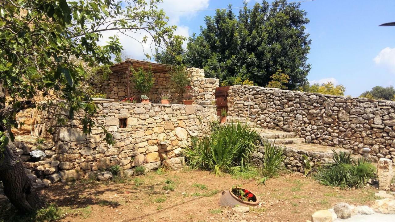 Bendeni Cottage Megala Chorafia Exterior photo